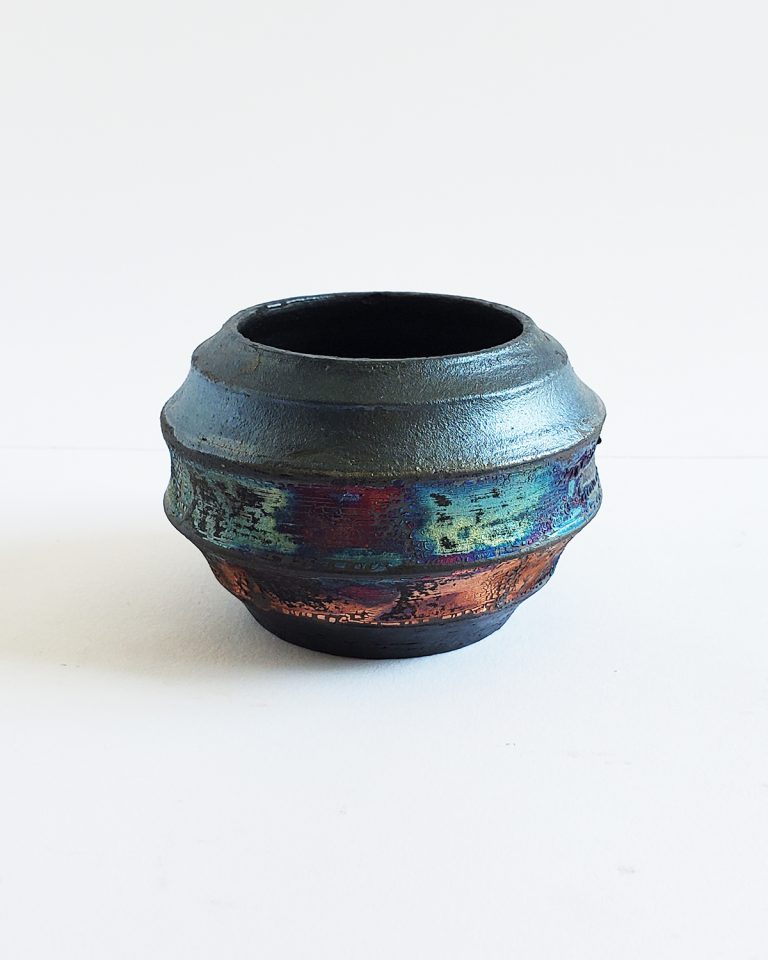 2024 Exhibitions Media Images Positively Petite Azadeh Mehryar Pot 1 2.25 x 3.25 x 3.25 768x960