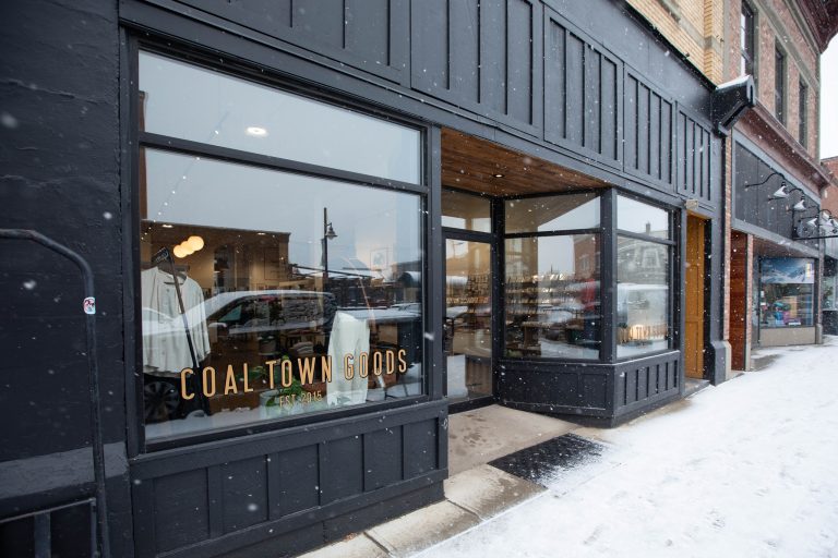 468041963 955919039902128 3373119242854235494 n 768x512