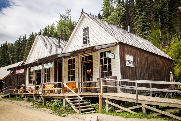 Barkerville town 768x512