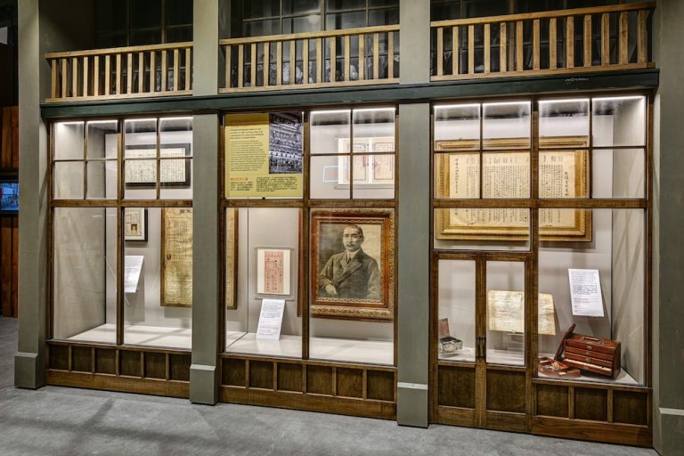 Copy of Community 768x512