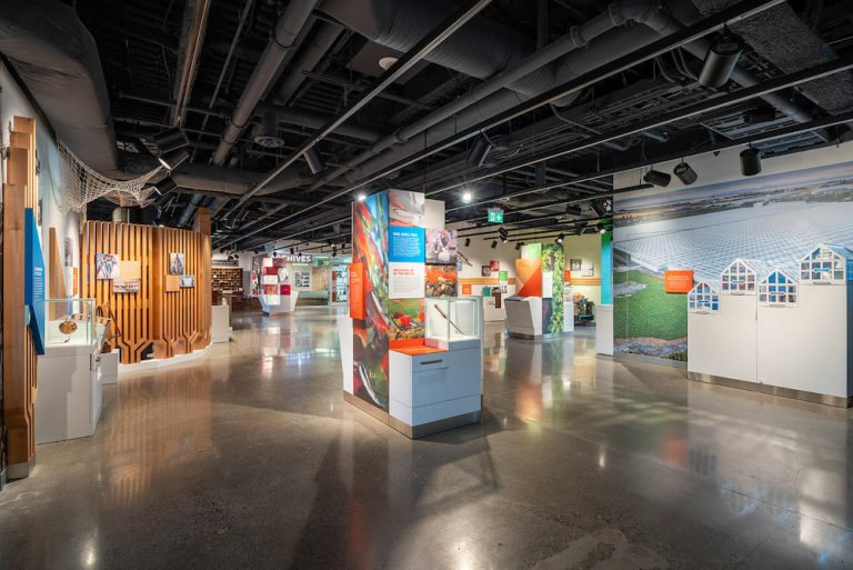 Douglas J. Husband Discovery Centre 011 768x513