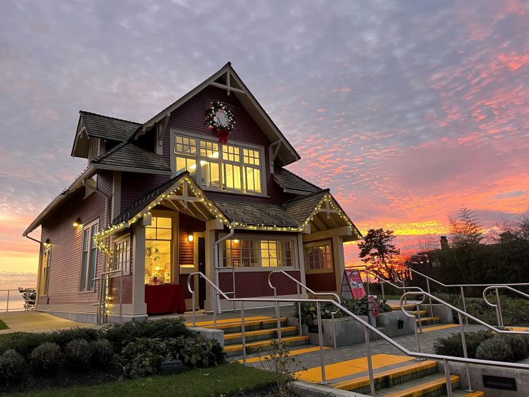 Gallery sunset Dec 2023 768x576