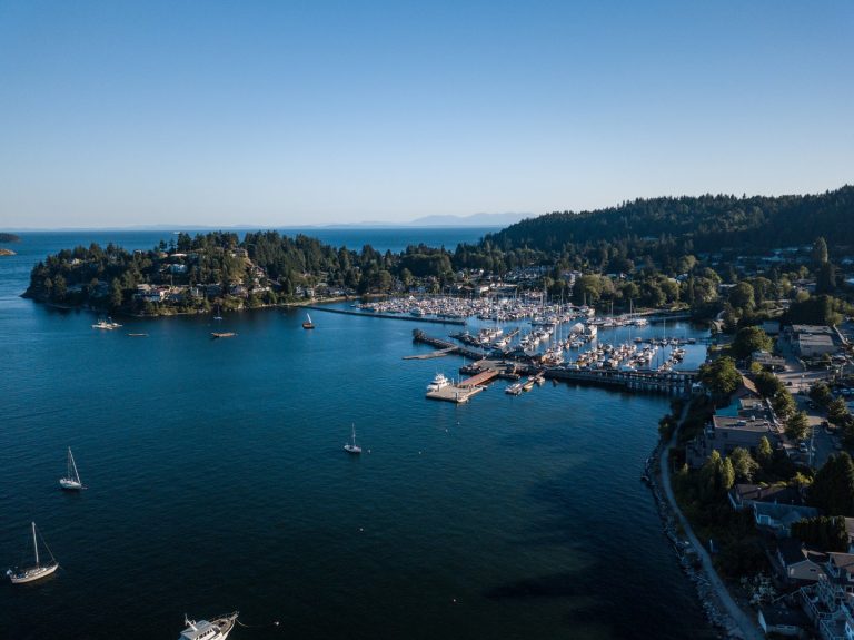 Gibsons Landing Regan Hately 768x575