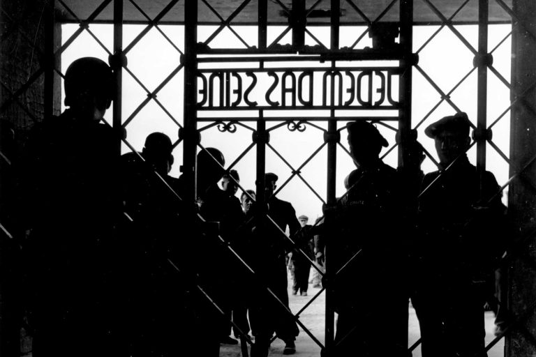 Lee Miller2 768x512