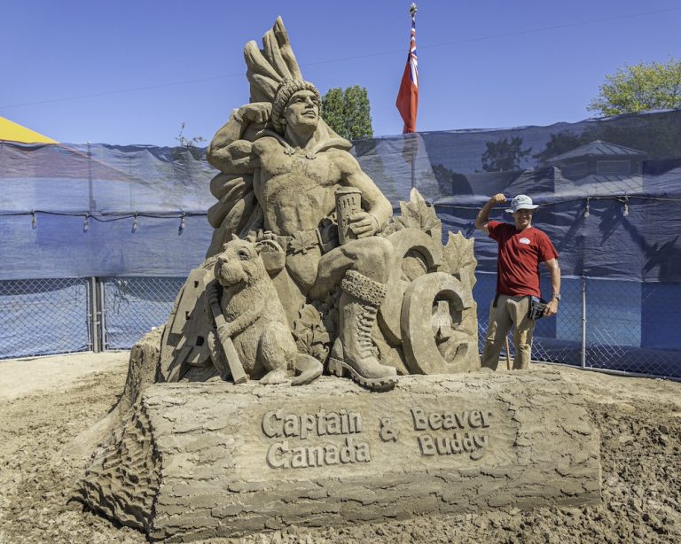 Sculpture posting with finished sculpture 768x614