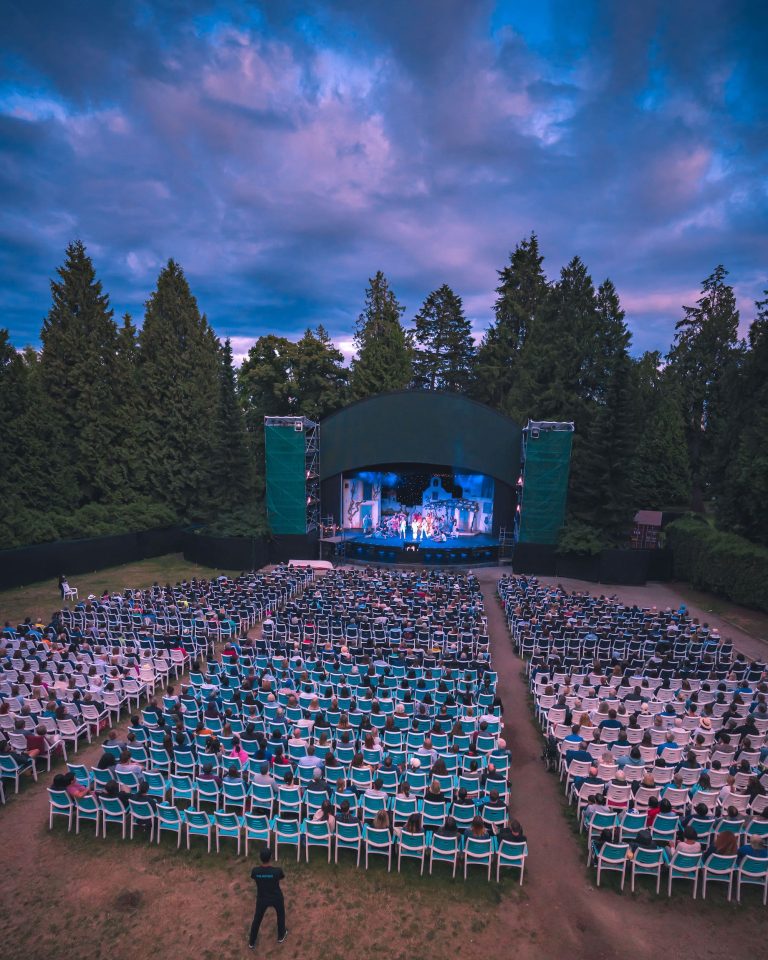 TUTS Pano2 PhotoByShawnBukhari web 1 768x960