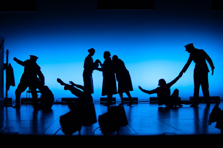 gallery 7 IV rehearsal 0647 768x511