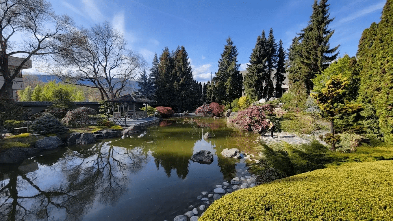 Kasugai Gardens, BC