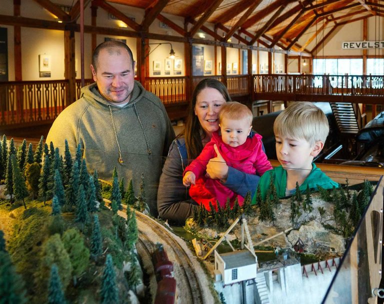 revelstoke railway museum 04 768x608